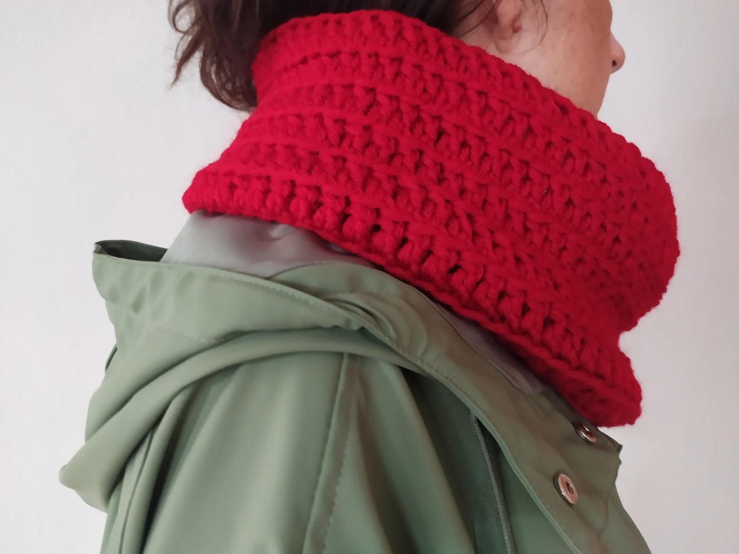 Crochet Scarf, Handmade Snood, Christmas Gift, Warm Winter Crochet Shawl, Unisex Crochet, Handmade Winter Clothing Scarf