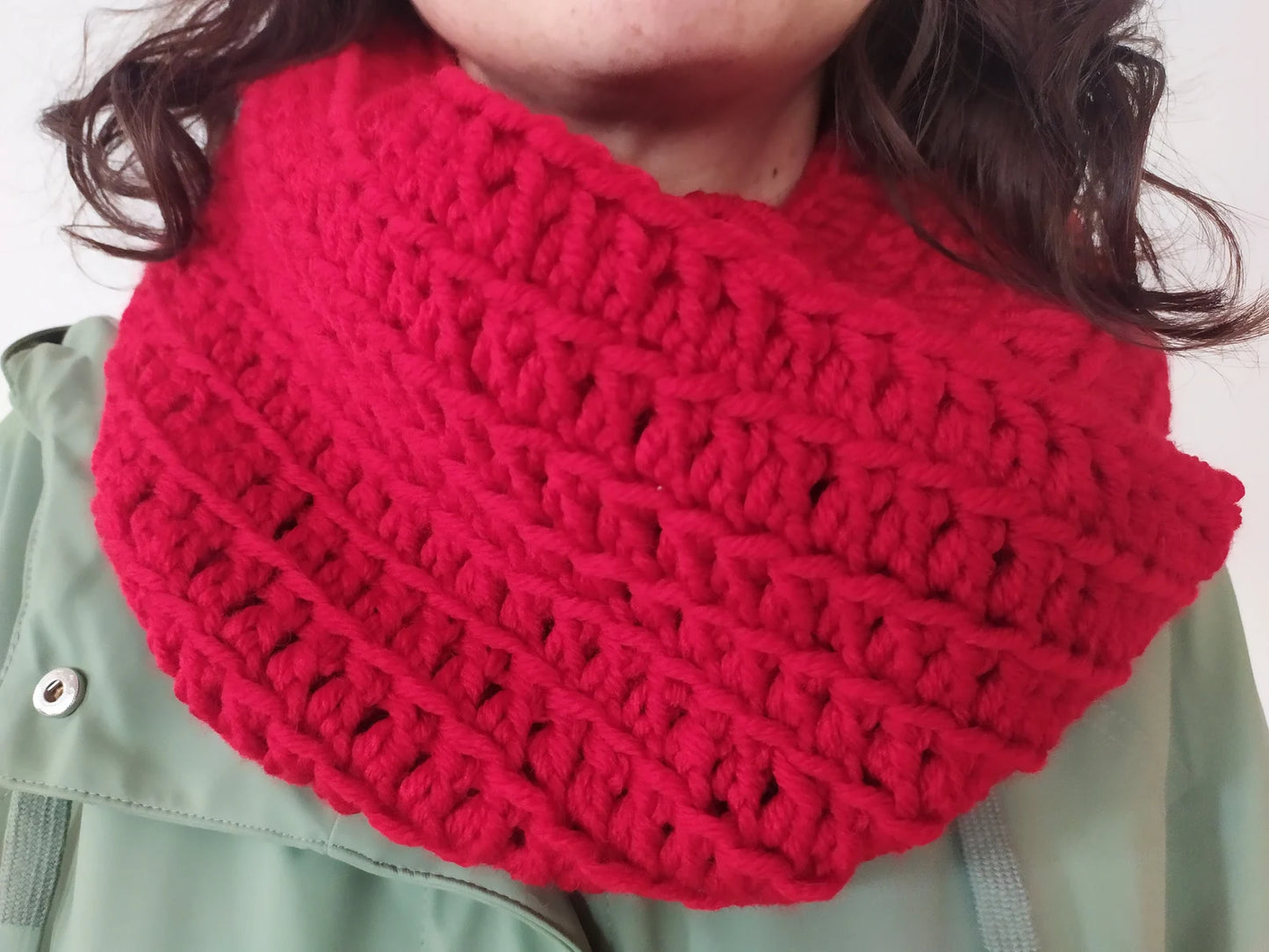 Crochet Scarf, Handmade Snood, Christmas Gift, Warm Winter Crochet Shawl, Unisex Crochet, Handmade Winter Clothing Scarf