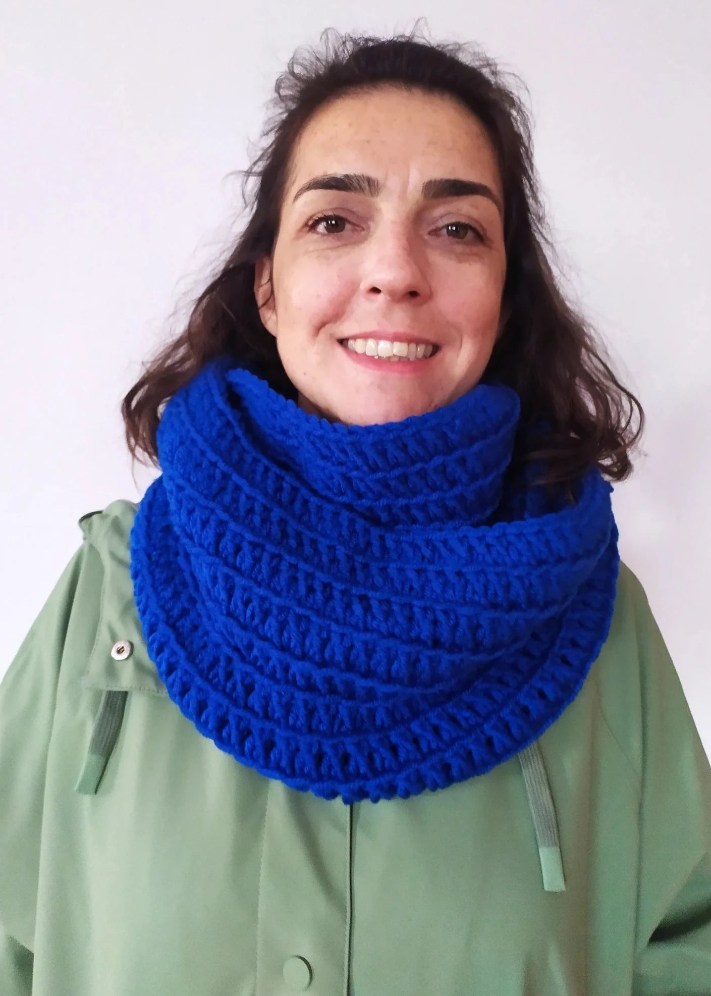 Crochet Scarf, Handmade Snood, Christmas Gift, Warm Winter Crochet Shawl, Unisex Crochet, Handmade Winter Clothing Scarf